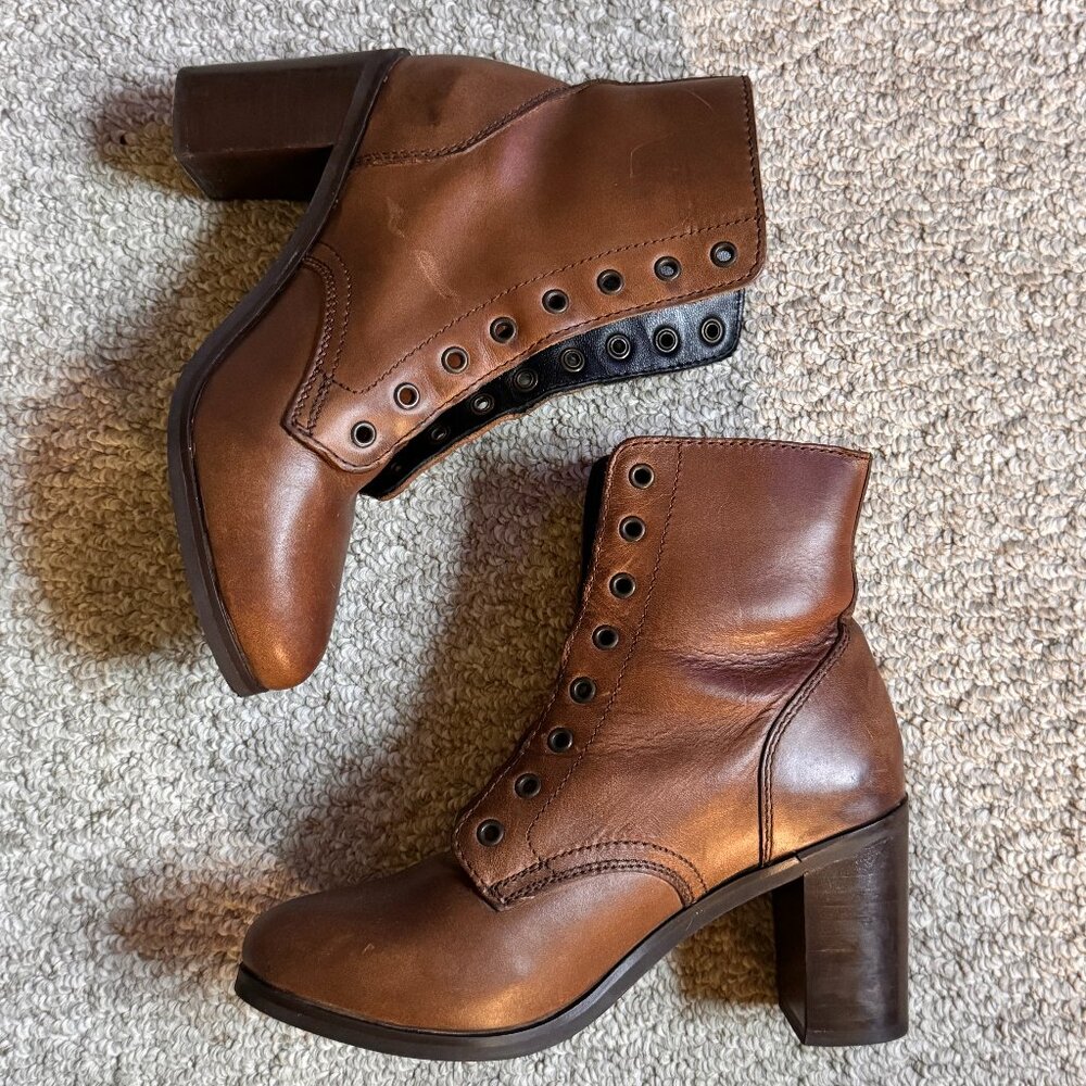 MINT+++ Thursday boot "Revel" size 7